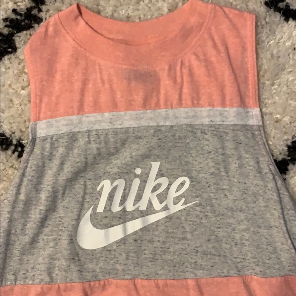 Tank top - Picture 2 of 5